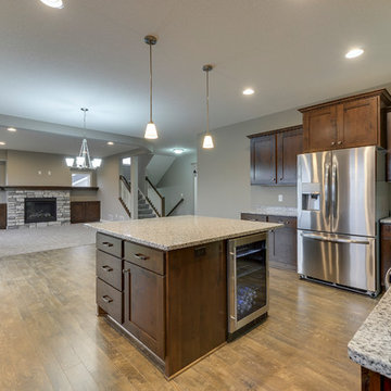 4 Bed with Loft 2 Walk out 2 story