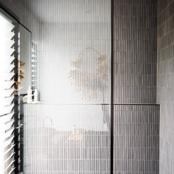 Number 16- Master Ensuite Shower