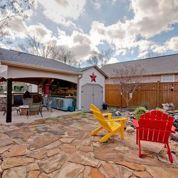 Outdoor Kitchen