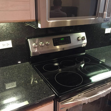 Black granite kitchen countertops and bathtub granite tops