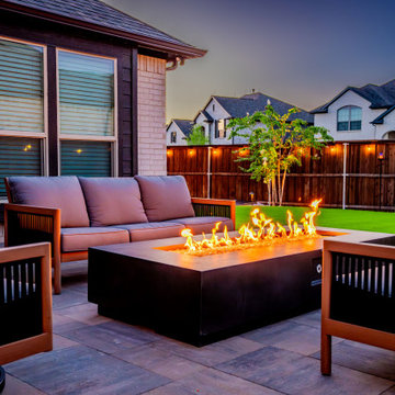 Fire Pit Lounge at Dusk | Mckinney Outdoor Living