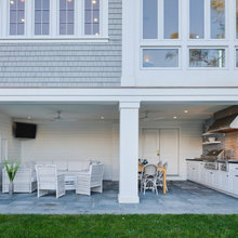 outdoor kitchen