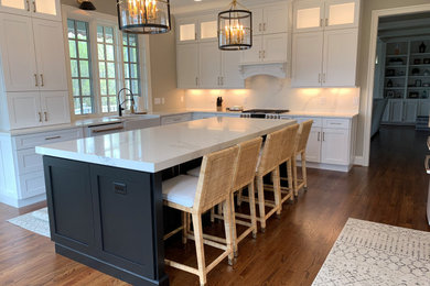 Inspiration for a transitional kitchen remodel in Baltimore