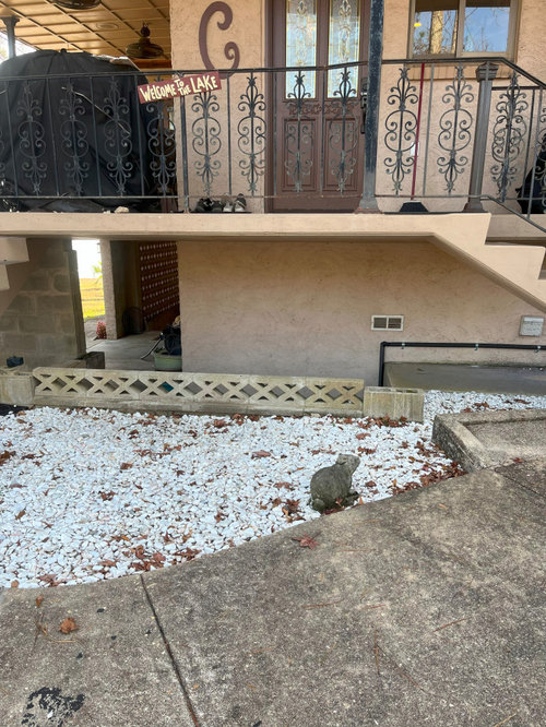 What to do with breezeway under a split level house