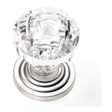 Knobs & Pulls