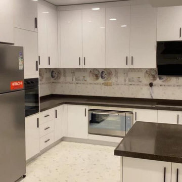 Kitchen Left Elevation – Integrated Fridge, Built-In Oven & Tall Pantry Cabinet 