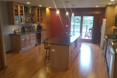 Kitchen - traditional kitchen idea in Other