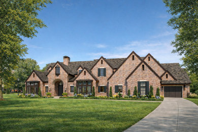 Traditional house exterior idea in Dallas