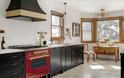 Kitchen of the Week: Vintage Style With Serious Baking Features