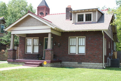 Inspiration for a craftsman exterior home remodel in Nashville