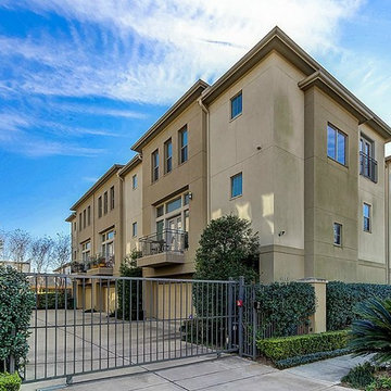 Houston Properties, Gated community in Cottage Grove. 5111 Larkin St