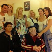 Tova Derzi's photo