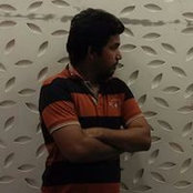 Vikas Chandraさんの写真
