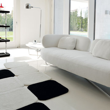 Selling: It Is Sofa