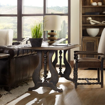Hooker Furniture Hill Country Home Office Lytle Writing Desk