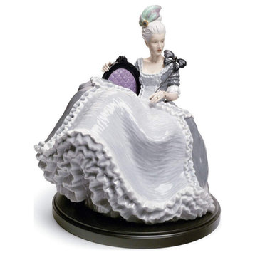 Lladro Rococo Lady At The Ball Figurine 01008423