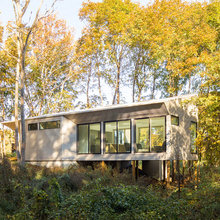 Garage Guest House