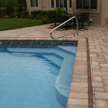 Corner Steps with Dual Attached Benches