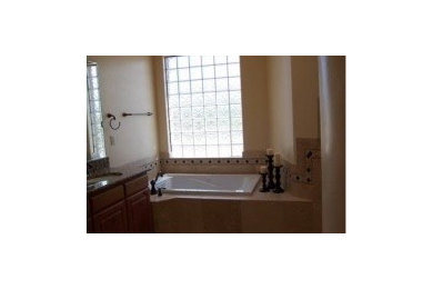 Example of a bathroom design in Phoenix