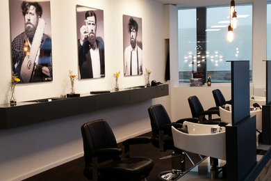 Mittelgroßes Modernes Arbeitszimmer