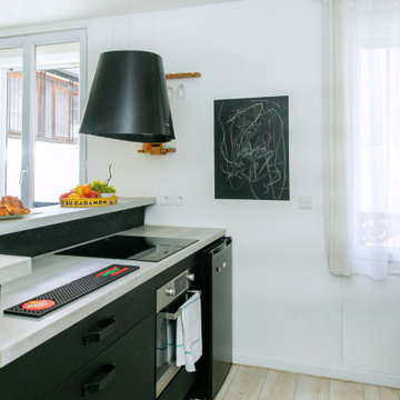 UpperKey Parisian Kitchens