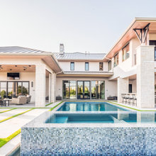 pool/outdoor