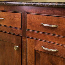 Drake - Cabinet And Drawer Hardware