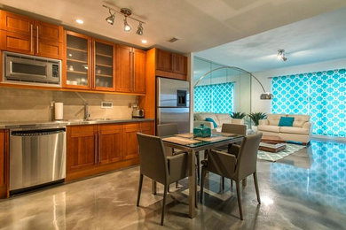 Dining room - contemporary dining room idea in Miami