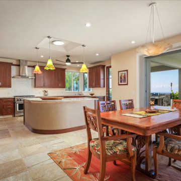 Hawaiian Home with Ocean Views