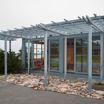 Seawall Porch