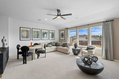 Family room - family room idea in Houston