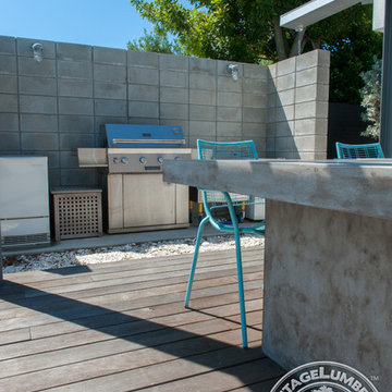 Low maintenance Gray Ipe