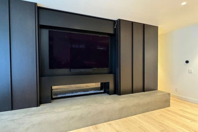Example of a minimalist home design design in Portland