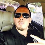 Jonathan Castellon's photo