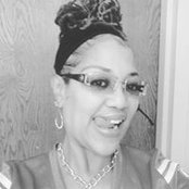 Candace Cole's photo