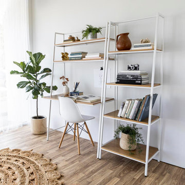 Prince Bookshelf - White Frame