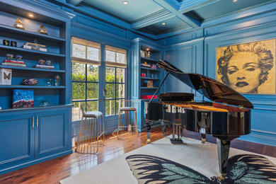 Family room - transitional family room idea in Los Angeles