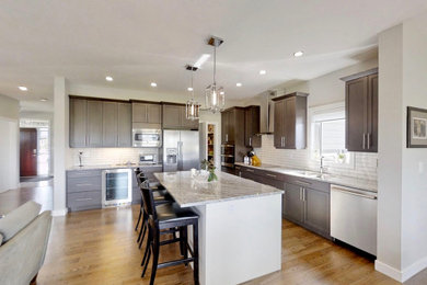 Kitchen - contemporary kitchen idea in Other