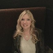 Emily Kerns foto