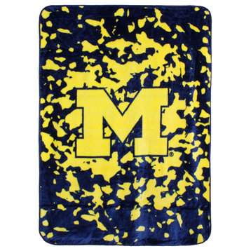 Michigan Wolverines Raschel Blanket/Bedspread 63x86