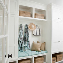 mudroom