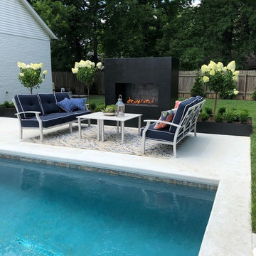 Modern Backyard Retreat