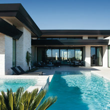 Infinity Plunge Pool & Hot Tub