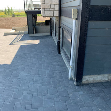 Okotoks Acreage