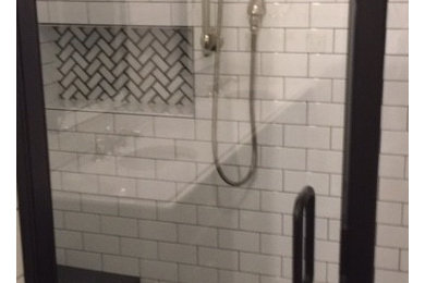 Example of a bathroom design in Minneapolis