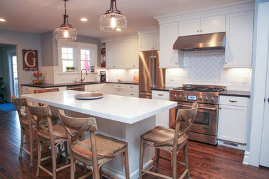 Transitional kitchen photo in New York