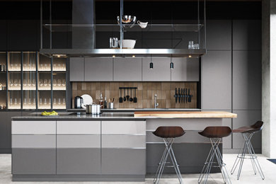 Inspiration for a modern kitchen remodel in Miami