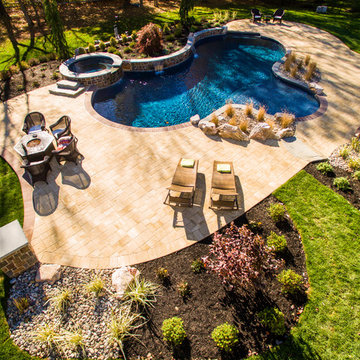 Raised Stone Bond Beam & Raised Spa Pool