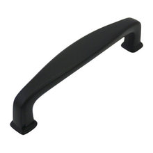 cabinet knobs & pulls