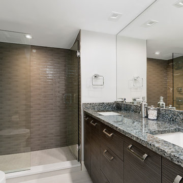 Contemporary Oceanfront Condo